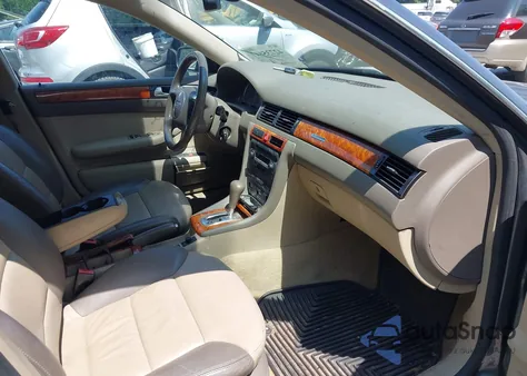 2004 Audi A6 Avant from USA, damaged, VIN WAUVT64B34N056595